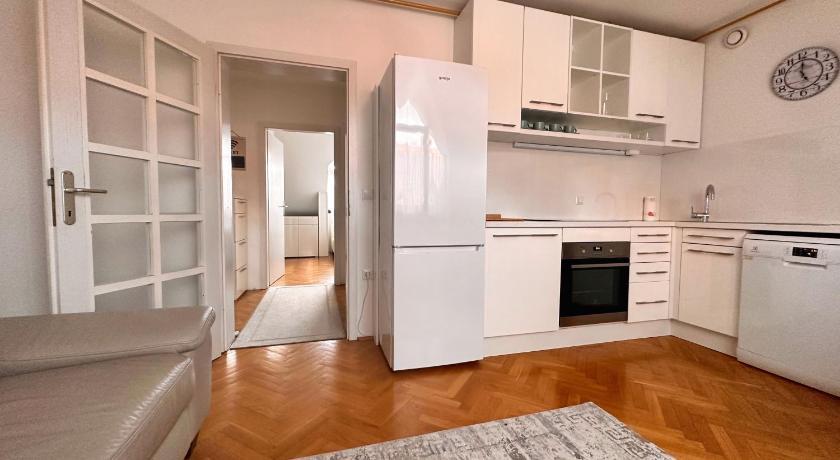 Charming City Loft Apartment ليوبليانا المظهر الخارجي الصورة